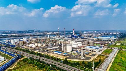 青島董家口經(jīng)濟區(qū)重點項目集中簽約開工，新材料產(chǎn)業(yè)迎來新動能